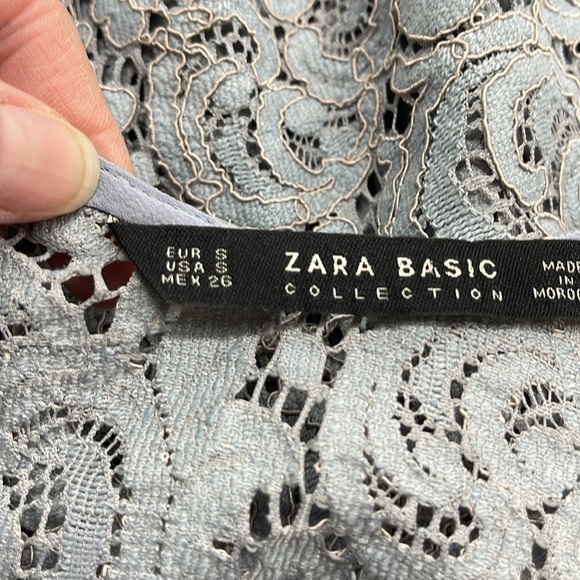 Zara Basic Light Blue Floral Lace Short Sleeve Cropped Top Size Small - Picture 4 of 5